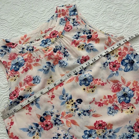 Talbots Top Sleeveless Floral Size Medium - Picture 8 of 11